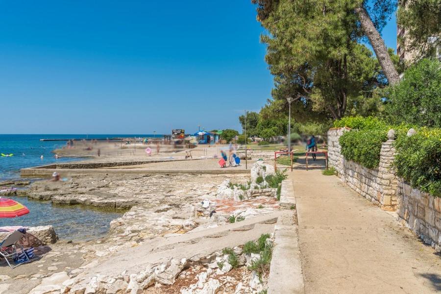 Delfina Holiday home *