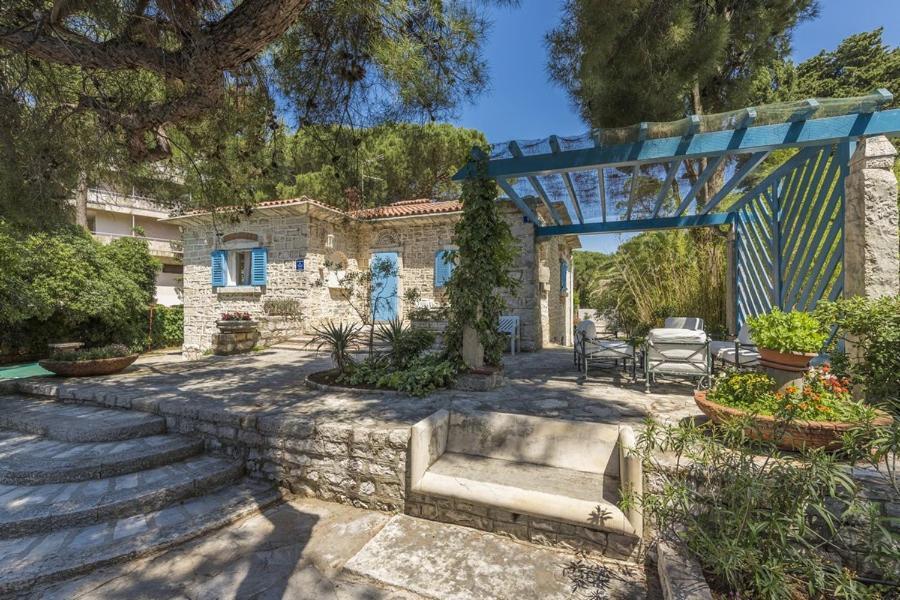 Delfina Holiday home