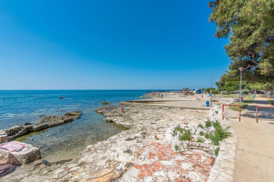 Holiday home Delfina *